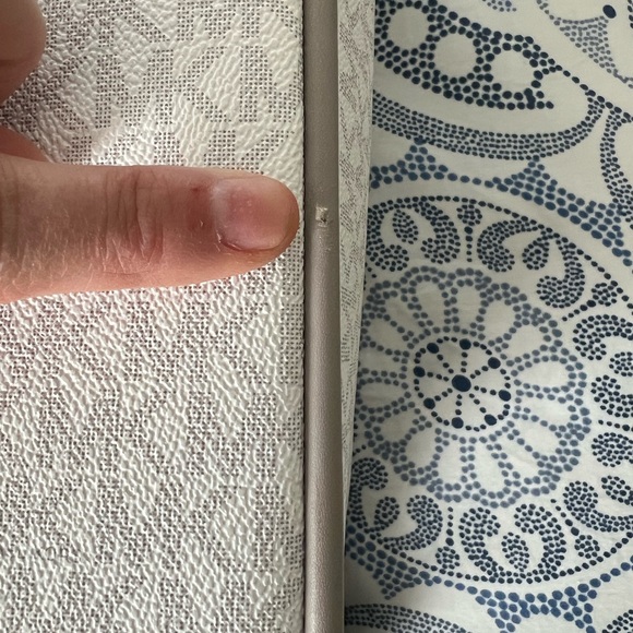 Michael Kors Rolling Luggage Suitcase - Picture 11 of 12